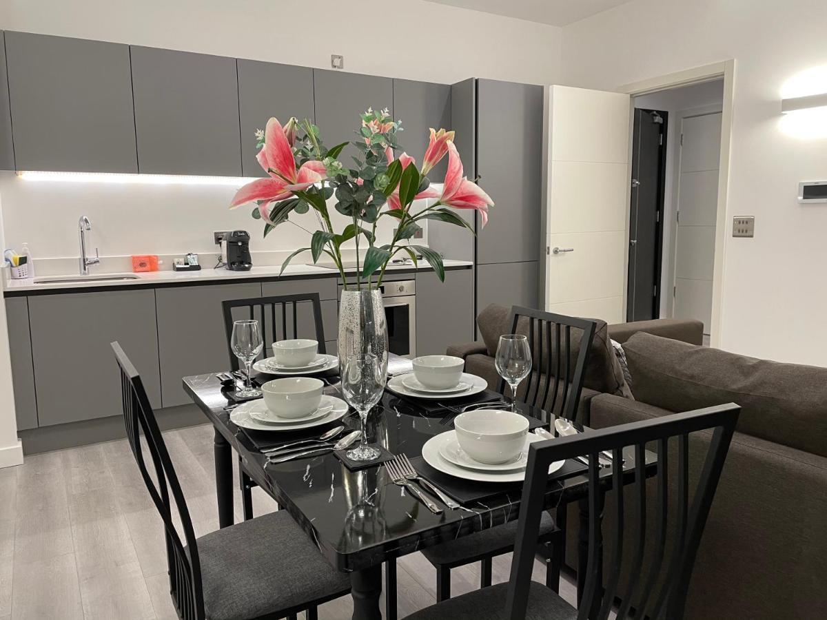 The Atrium Apartman Milton Keynes Kültér fotó