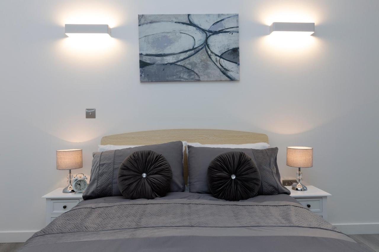 The Atrium Apartman Milton Keynes Kültér fotó